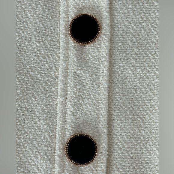 H&M Cream Textured Shirt Dress - Picture 3 of 13